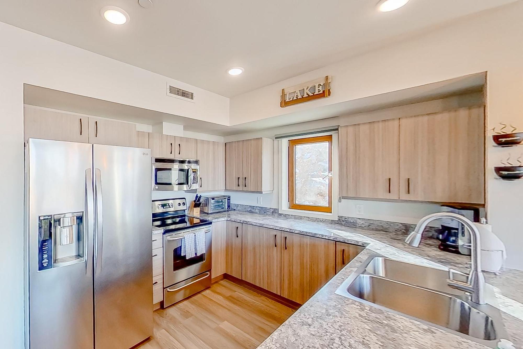 Chelan Resort Suites: Comfort By The Lake #201 외부 사진