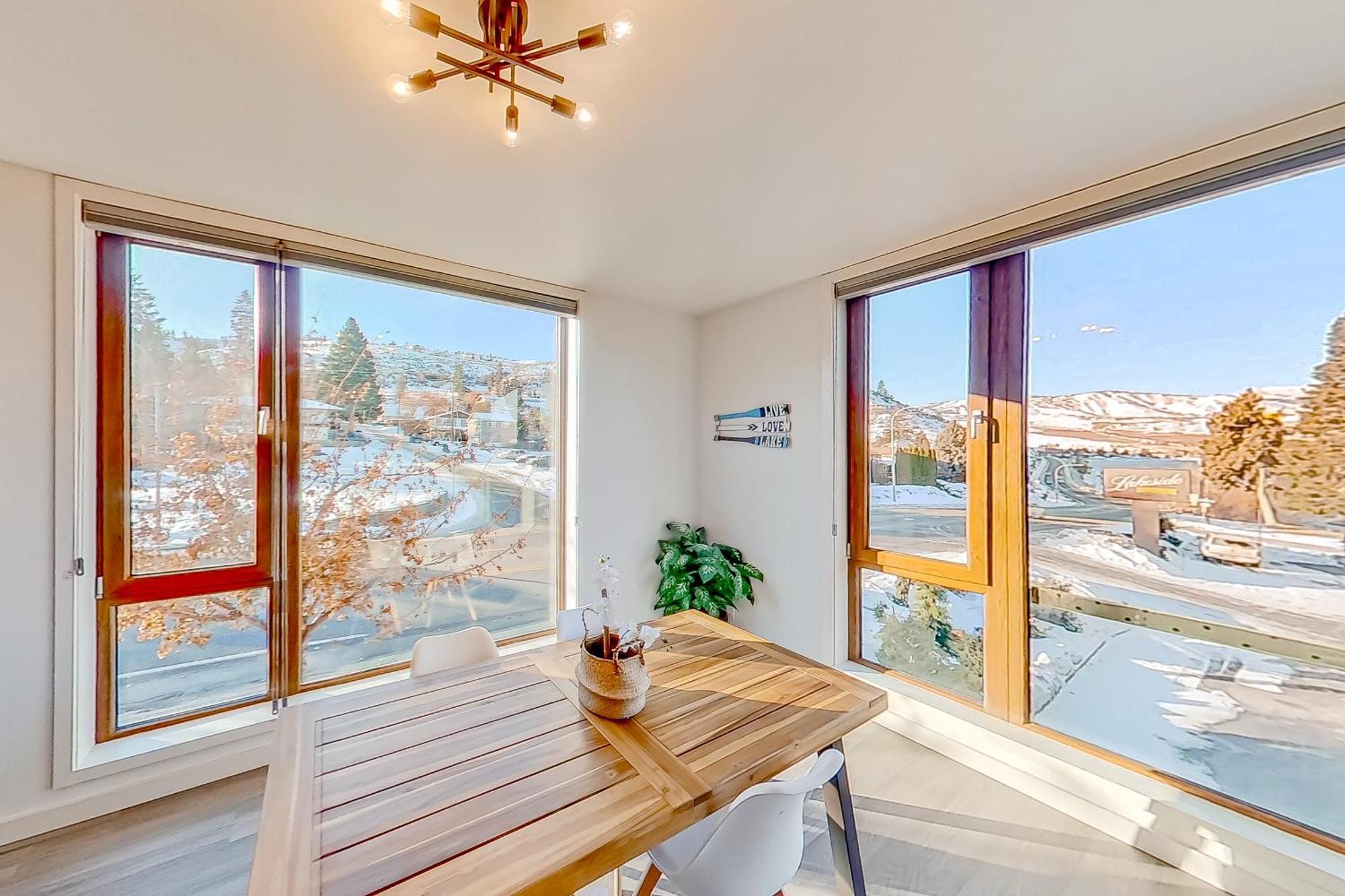 Chelan Resort Suites: Comfort By The Lake #201 외부 사진